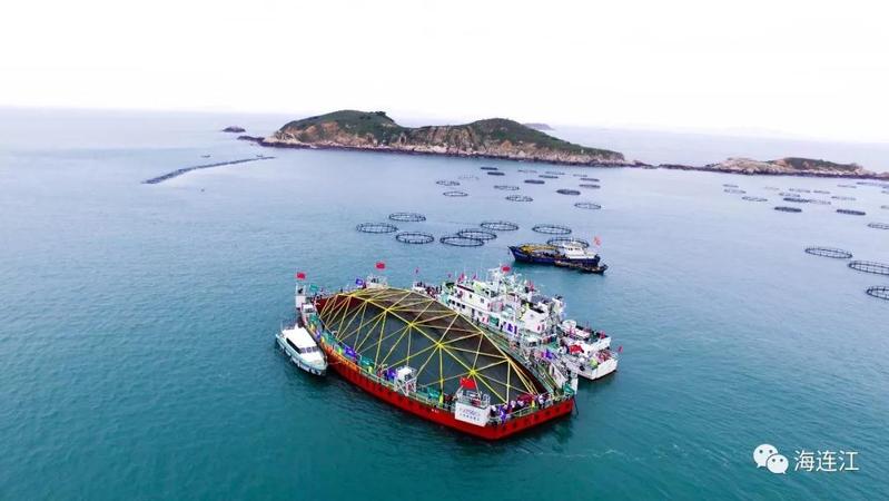 全国首创！“振渔1号”深远海机械化养殖平台正式启用