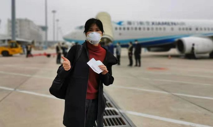 刚刚，全国首次包机运送生活物资从厦门飞往武汉！